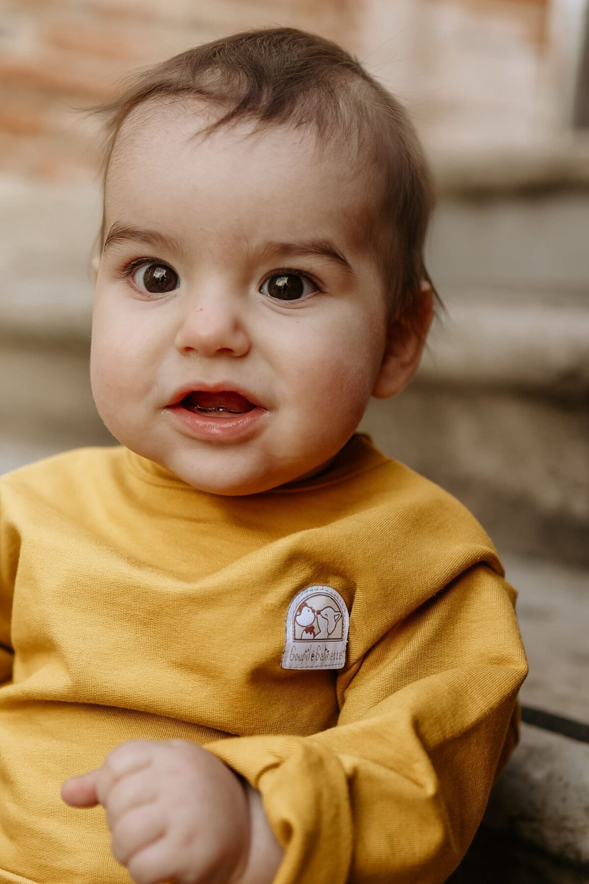 sweatshirt jaune bébé